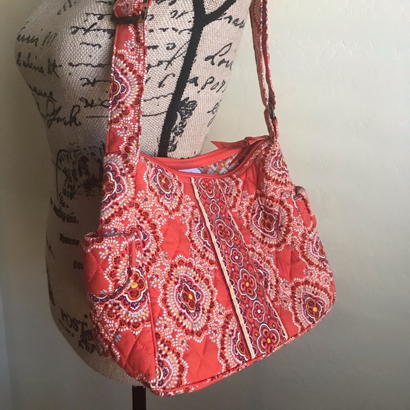Vera Bradley Handbags - Vera Bradley Paprika Purse - New Condition